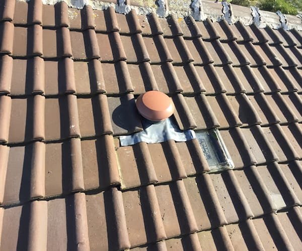 Depannage urgence tuile et cheminee